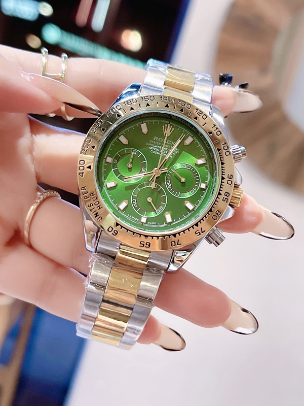 ブランド時計背面デザイン